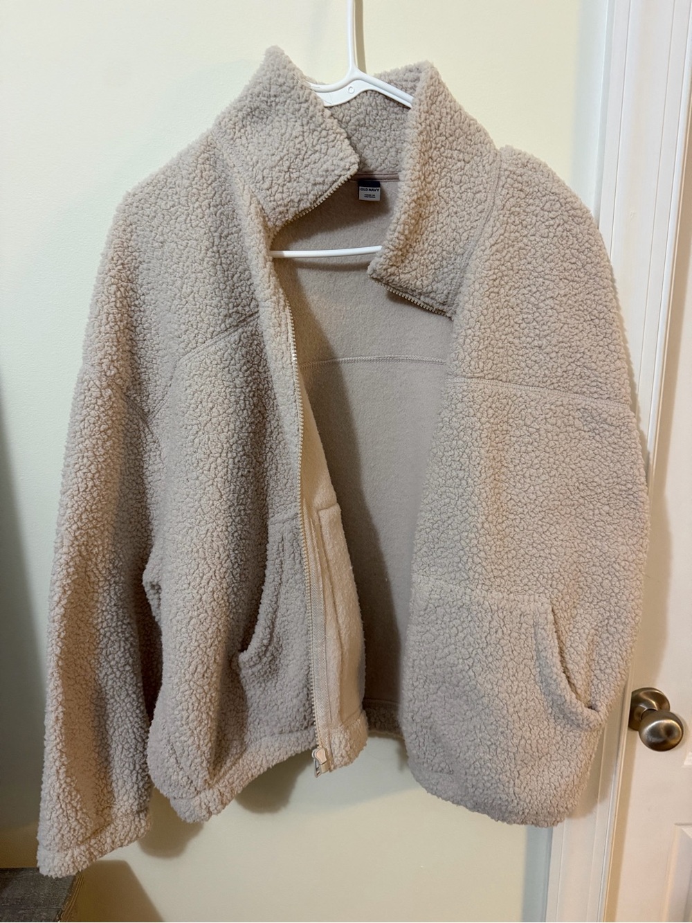 Old Navy Cream Sherpa Zip Jacket for Women